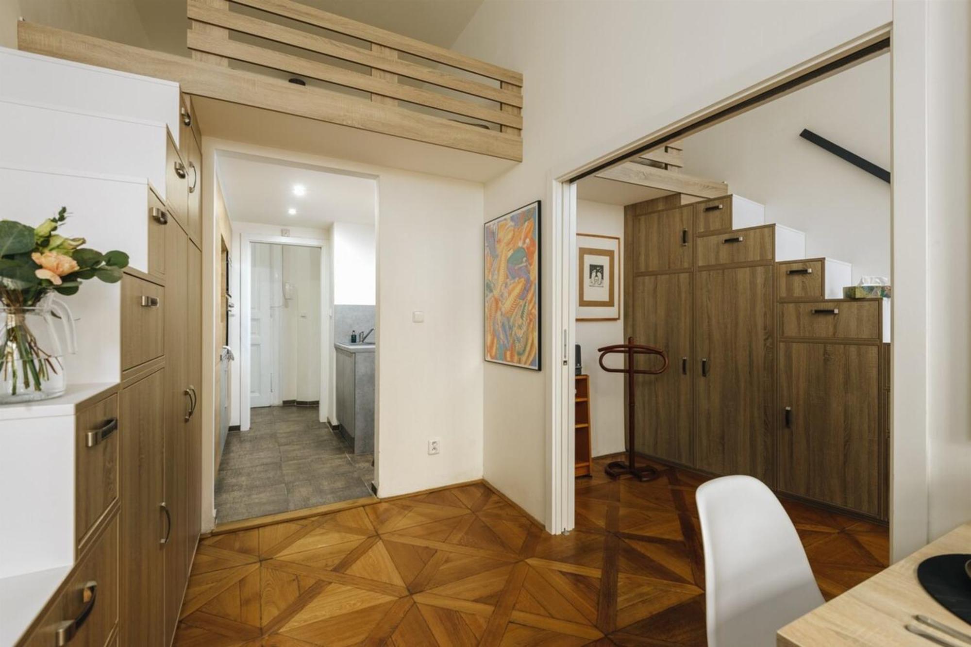 Cozy & Comfortable Apt Walking Anywhere You Want Sen Praha Eksteriør bilde